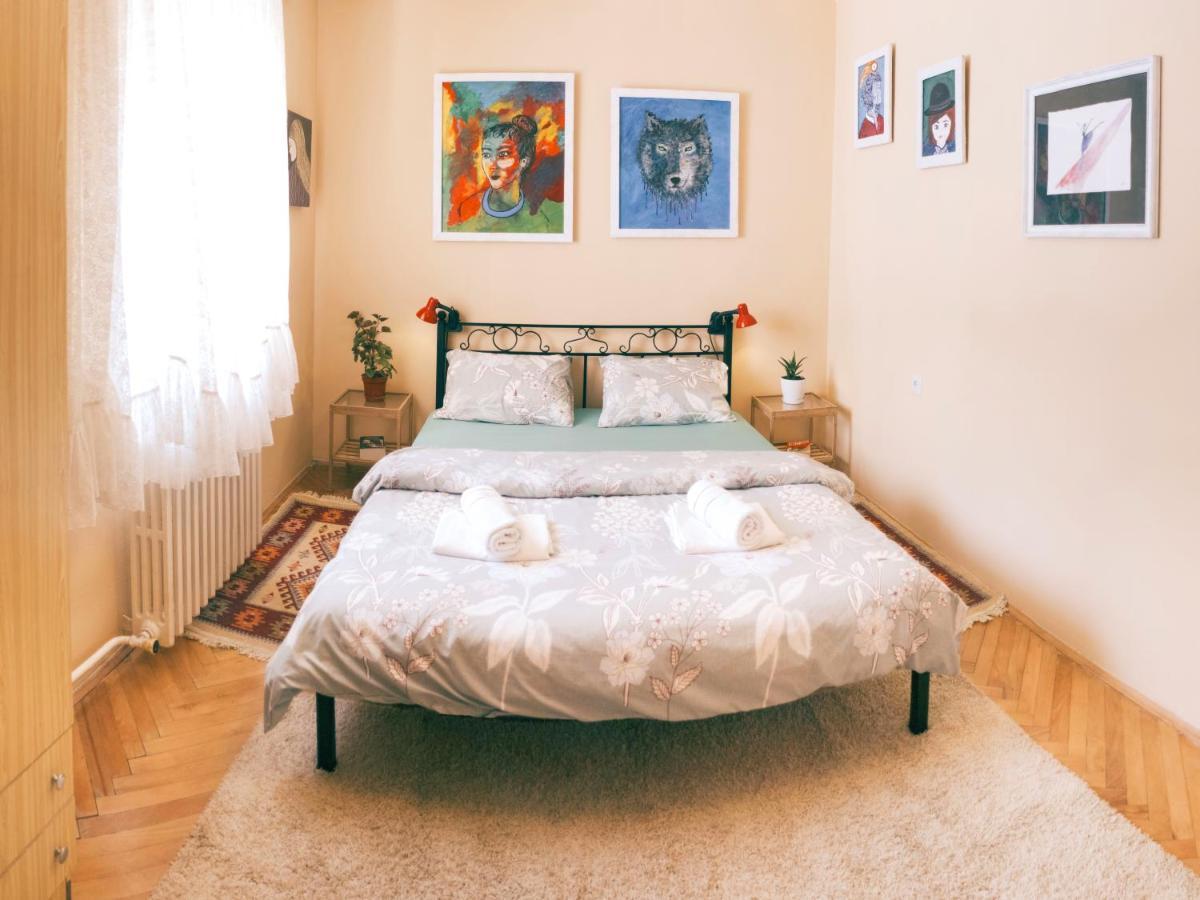 Universe Rooms & Apartments Σκόπια Εξωτερικό φωτογραφία